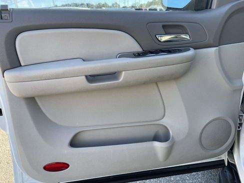 Used 2008 Chevrolet Tahoe LS image 10