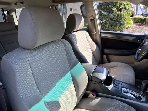 Used 2006 Toyota 4Runner SR5 image 14