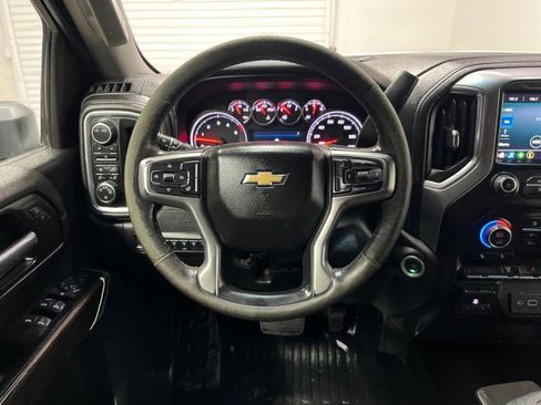 Used 2022 Chevrolet Silverado 2500 LT w/ Convenience Package image 13