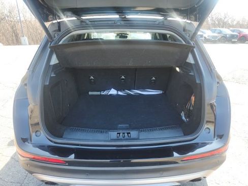 Used 2020 Lincoln Corsair Reserve image 11