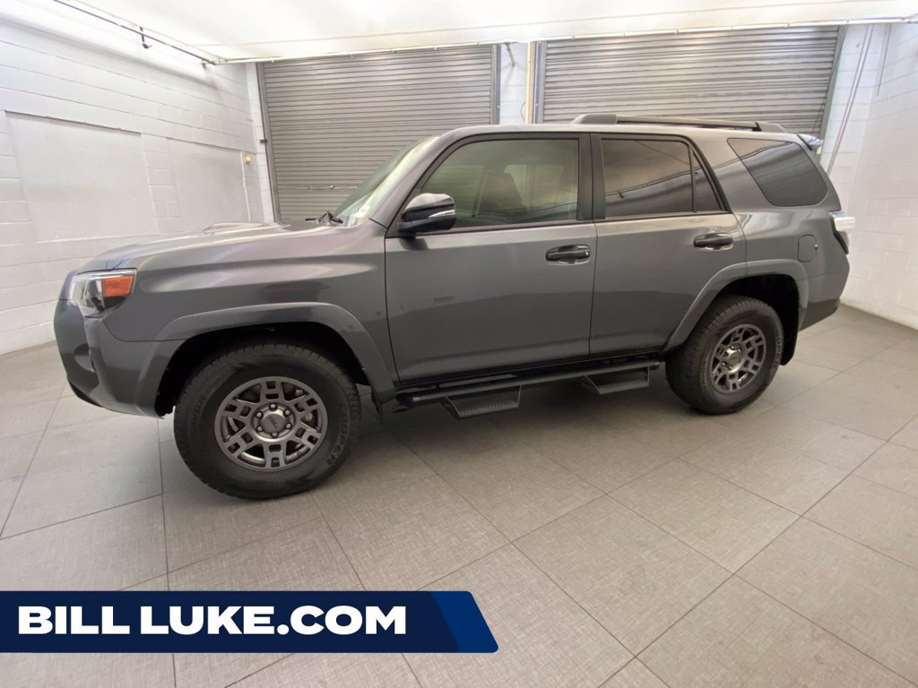 Used 2020 Toyota 4Runner Venture w/ Moonroof Package AWD/4WD image 1