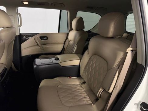 Used 2024 Nissan Armada Platinum w/ Captain's Chairs Package AWD/4WD image 17