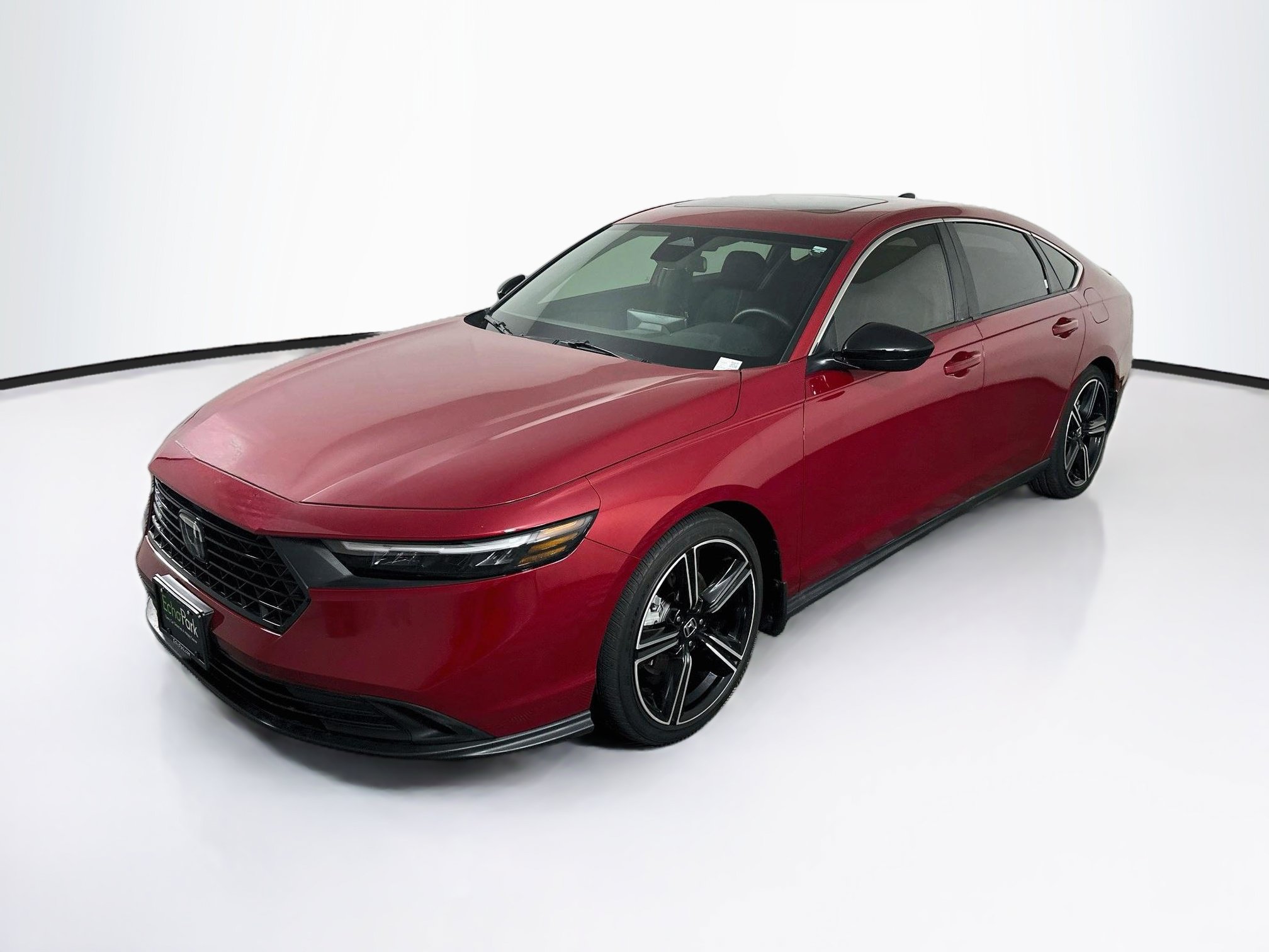 Used 2025 Honda Accord Sport image 3