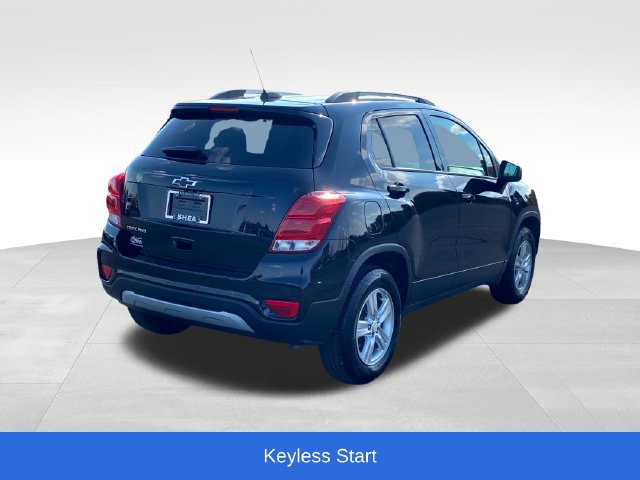 Used 2022 Chevrolet Trax LT w/ Premium Seat Package AWD/4WD image 4