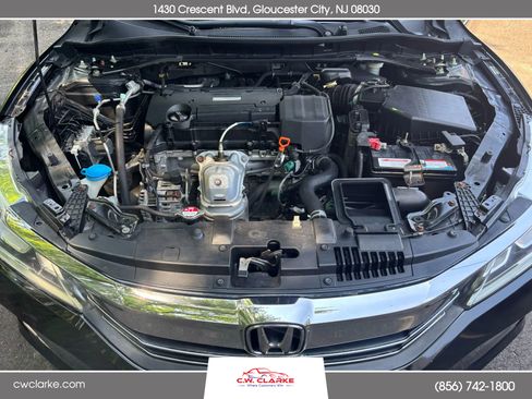 Used 2017 Honda Accord Sport Special Edition image 30