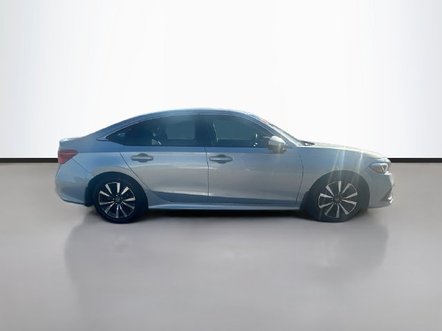 Used 2022 Honda Civic EX image 4