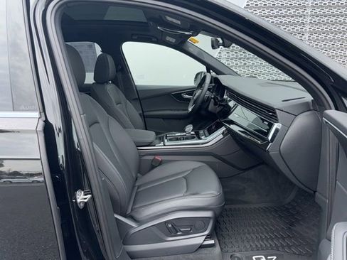 Certified 2025 Audi Q7 3.0T Premium Plus w/ Premium Plus Package image 18