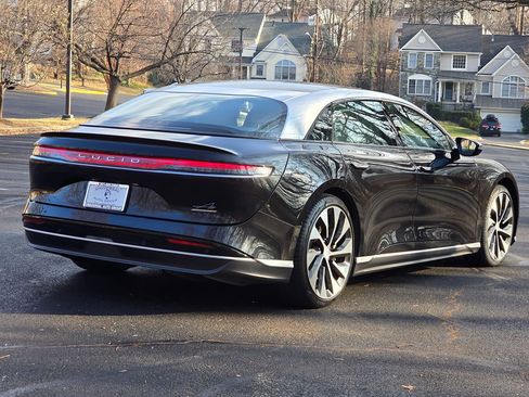 Used 2022 Lucid Air Grand Touring image 6