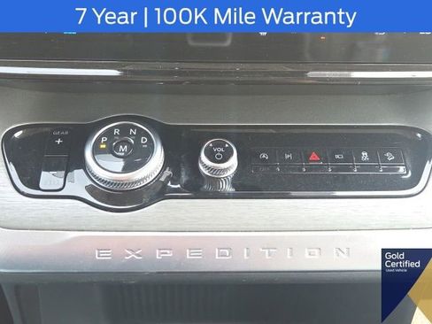 Used 2025 Ford Expedition Max Platinum w/ Driver's Package AWD/4WD image 41