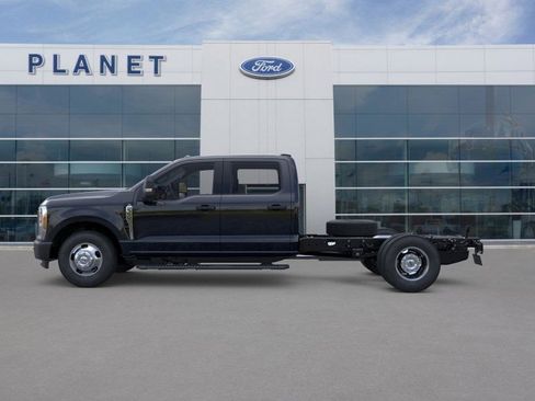 New 2026 Ford F350 XL image 3