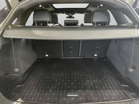 Used 2017 Jaguar F-PACE R-Sport AWD/4WD image 25