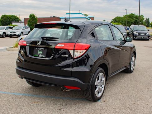 Used 2022 Honda HR-V LX image 9