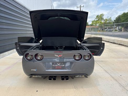 Used 2010 Chevrolet Corvette ZR1 w/ Preferred Equipment Group RWD image 36