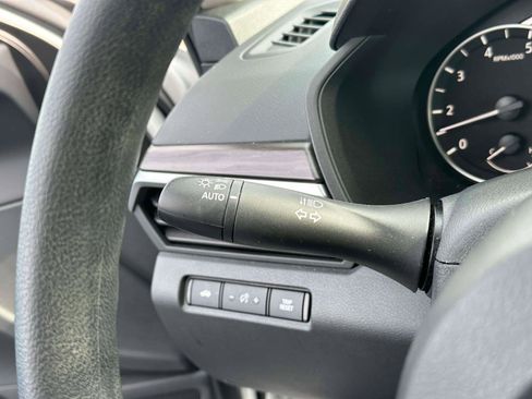 Used 2023 Nissan Altima 2.5 SV image 21