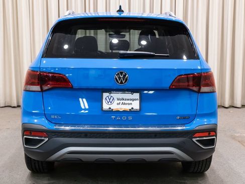 Certified 2023 Volkswagen Taos SEL AWD/4WD image 4