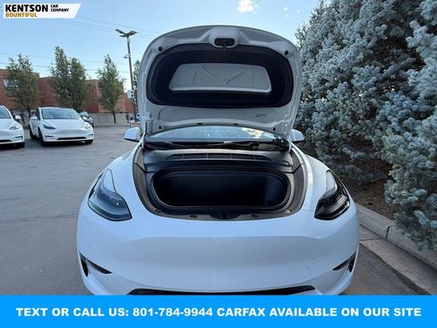 Used 2022 Tesla Model Y Performance AWD/4WD image 35