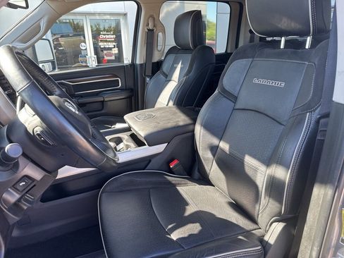 Used 2023 RAM 4500 Laramie image 16