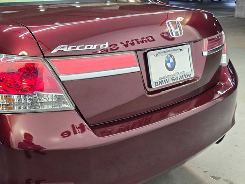 Used 2011 Honda Accord LX-P image 8