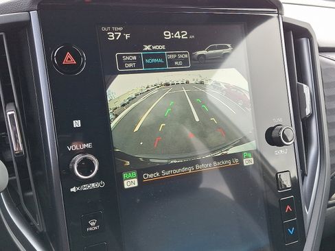 Certified 2025 Subaru Forester Limited image 19