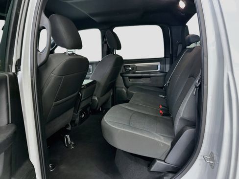 Used 2024 RAM 1500 Warlock AWD/4WD image 29