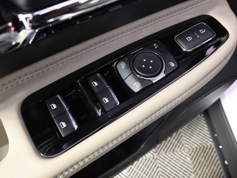 New 2026 Lincoln Corsair Reserve w/ Jet Appearance Package AWD/4WD image 23
