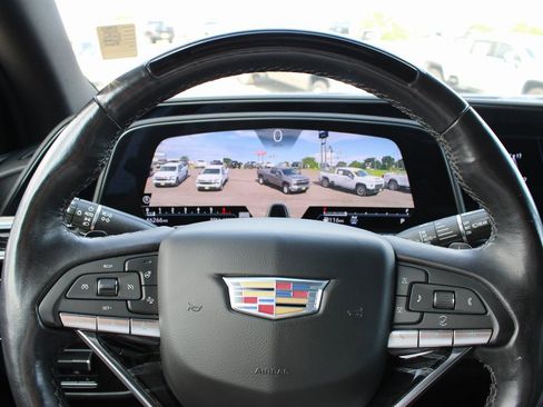 Used 2023 Cadillac Escalade ESV Sport AWD/4WD image 11