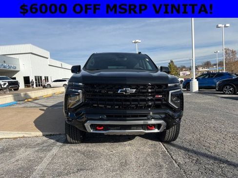 New 2026 Chevrolet Suburban Z71 image 3