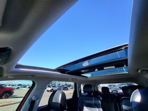 Used 2021 Kia Sorento SX image 39