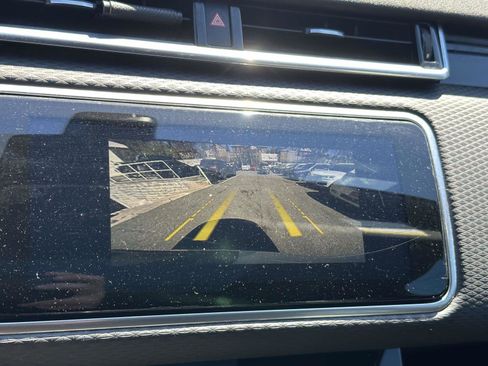 Used 2020 Land Rover Range Rover Velar R-Dynamic S AWD/4WD image 29