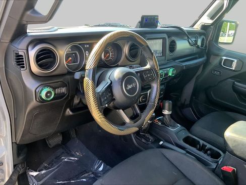 Used 2019 Jeep Wrangler Sport AWD/4WD image 15
