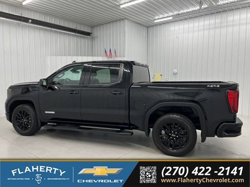 Used 2024 GMC Sierra 1500 Elevation w/ LPO, Elevation Black Package AWD/4WD image 5