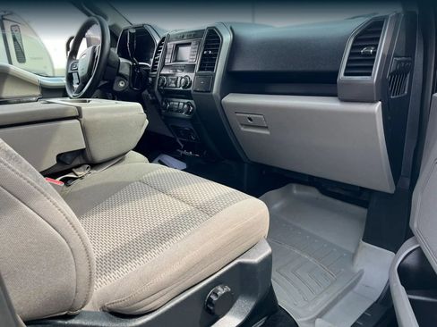 Used 2017 Ford F150 XLT w/ XTR Package image 7