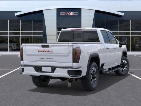 New 2025 GMC Sierra 3500 Denali w/ Denali Reserve Package image 4