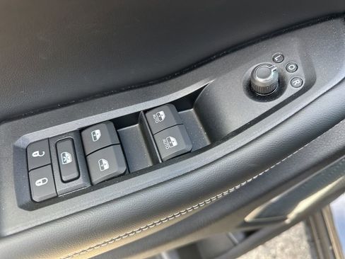 New 2026 Jeep Grand Cherokee L Limited image 12