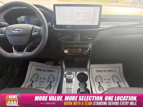 Used 2023 Ford Escape ST-Line w/ Tech Pack #1 AWD/4WD image 15
