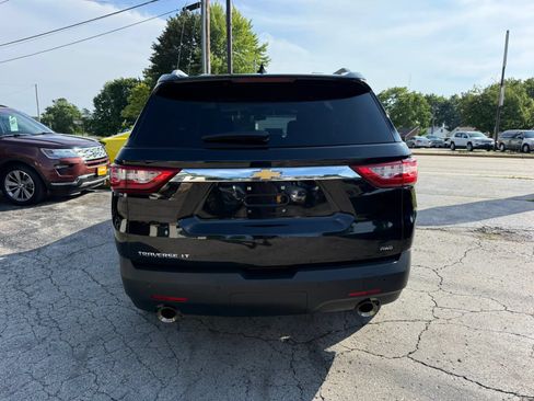 Used 2018 Chevrolet Traverse LT AWD/4WD image 4