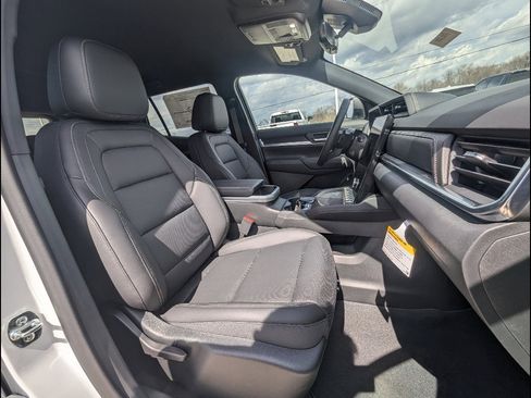 New 2026 GMC Terrain Elevation w/ Elevation Premium Package image 13