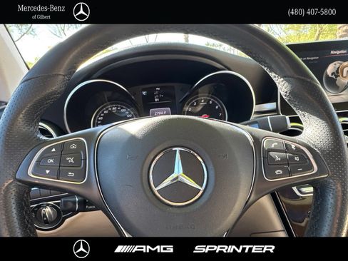 Used 2018 Mercedes-Benz GLC 300 image 28