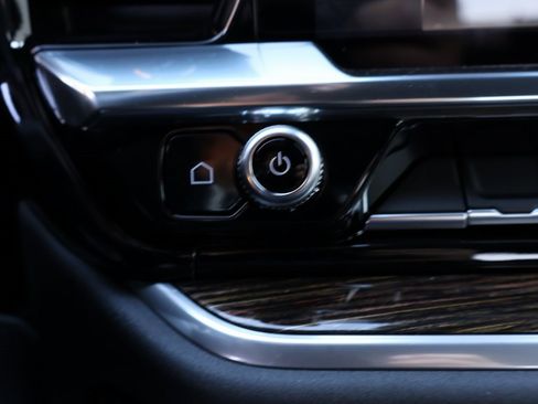 New 2026 GMC Sierra 1500 Elevation w/ LPO, Elevation Black Package image 36