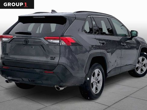 Certified 2022 Toyota RAV4 XLE image 23