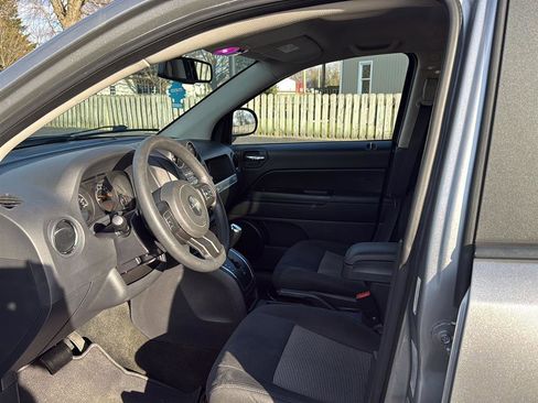 Used 2016 Jeep Compass Sport w/ Power Value Group image 9