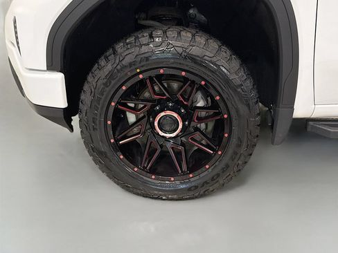 Used 2024 GMC Sierra 1500 Pro w/ Graphite Edition AWD/4WD image 30