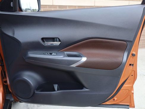 Used 2023 Nissan Kicks SR image 24