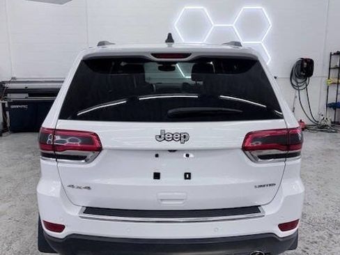 Used 2018 Jeep Grand Cherokee Limited image 7