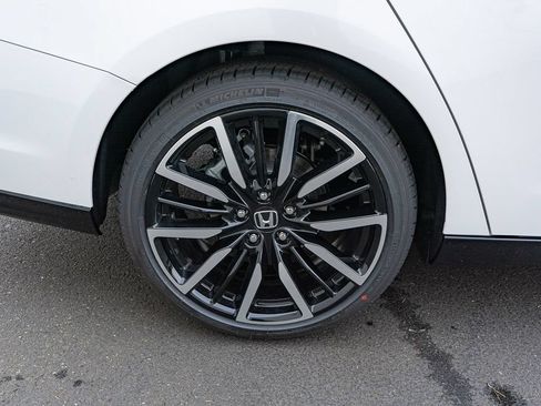 New 2026 Honda Accord Touring image 10