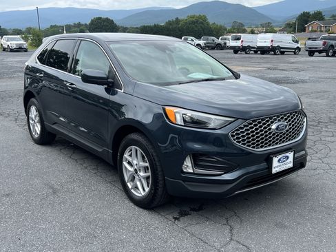 Used 2024 Ford Edge SEL w/ Convenience Package AWD/4WD image 6