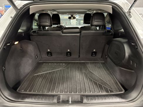 Used 2022 Jeep Cherokee Limited w/ Elite Package image 19