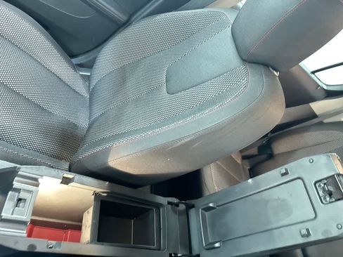 Used 2014 Chevrolet Equinox LT w/ Driver Convenience Package image 26