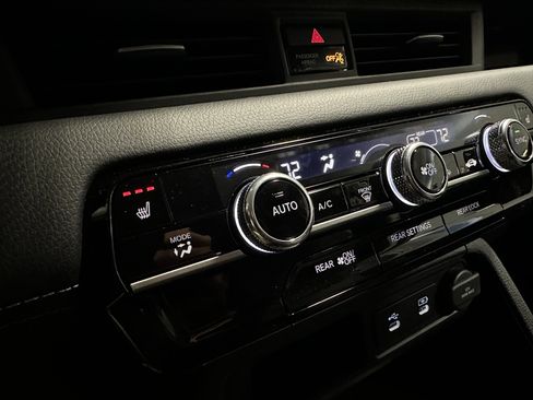 New 2026 Honda Pilot image 16