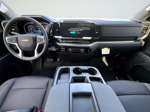 New 2026 Chevrolet Silverado 1500 LT AWD/4WD image 4